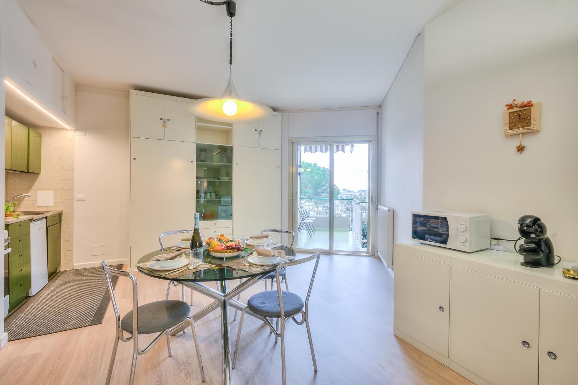 Casa Emma With Sea Glimpse - Happy Rentals سانريمو المظهر الخارجي الصورة